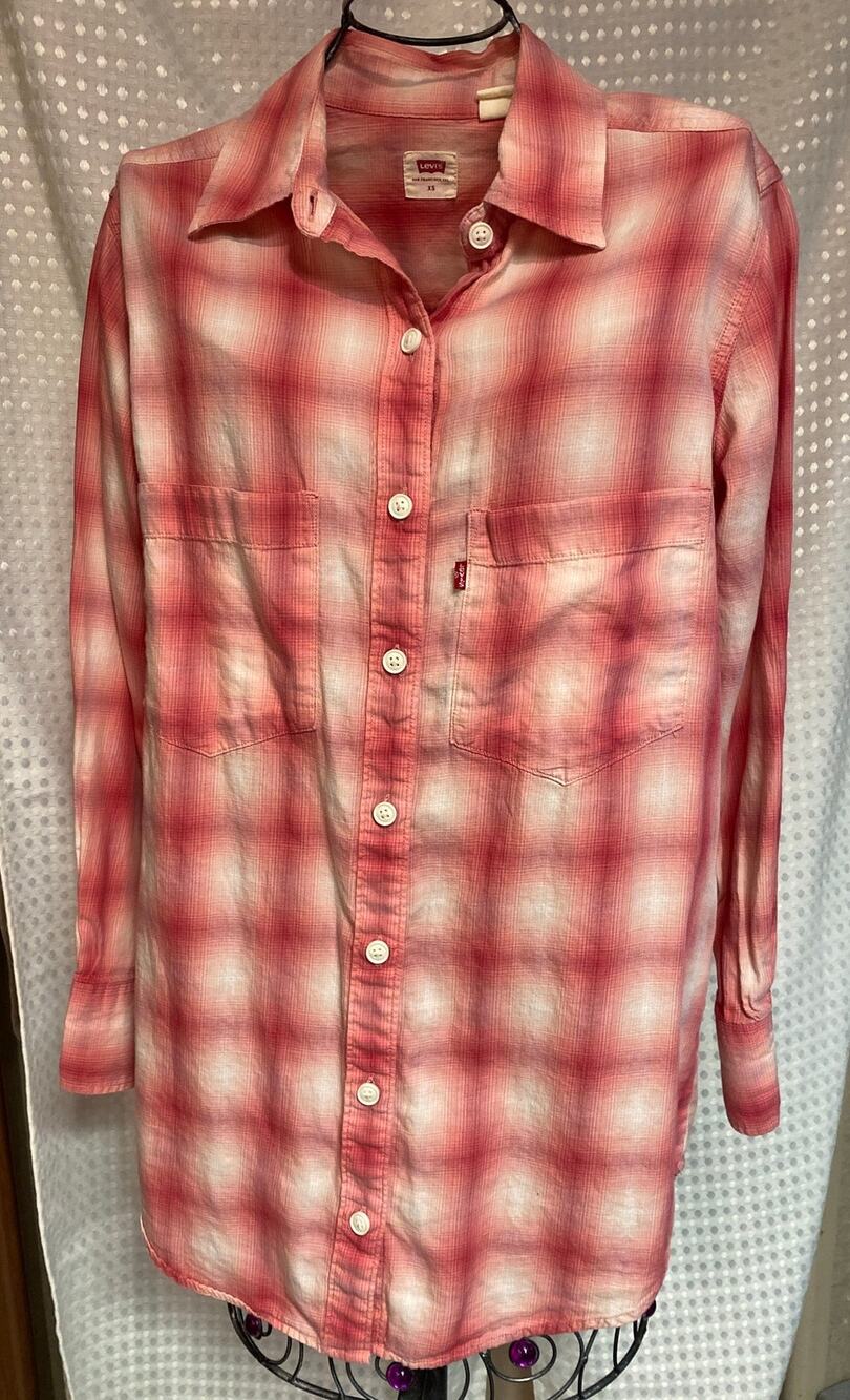Levi’s Womens Plaid Long Sleeve Button Up Shirt Size XS